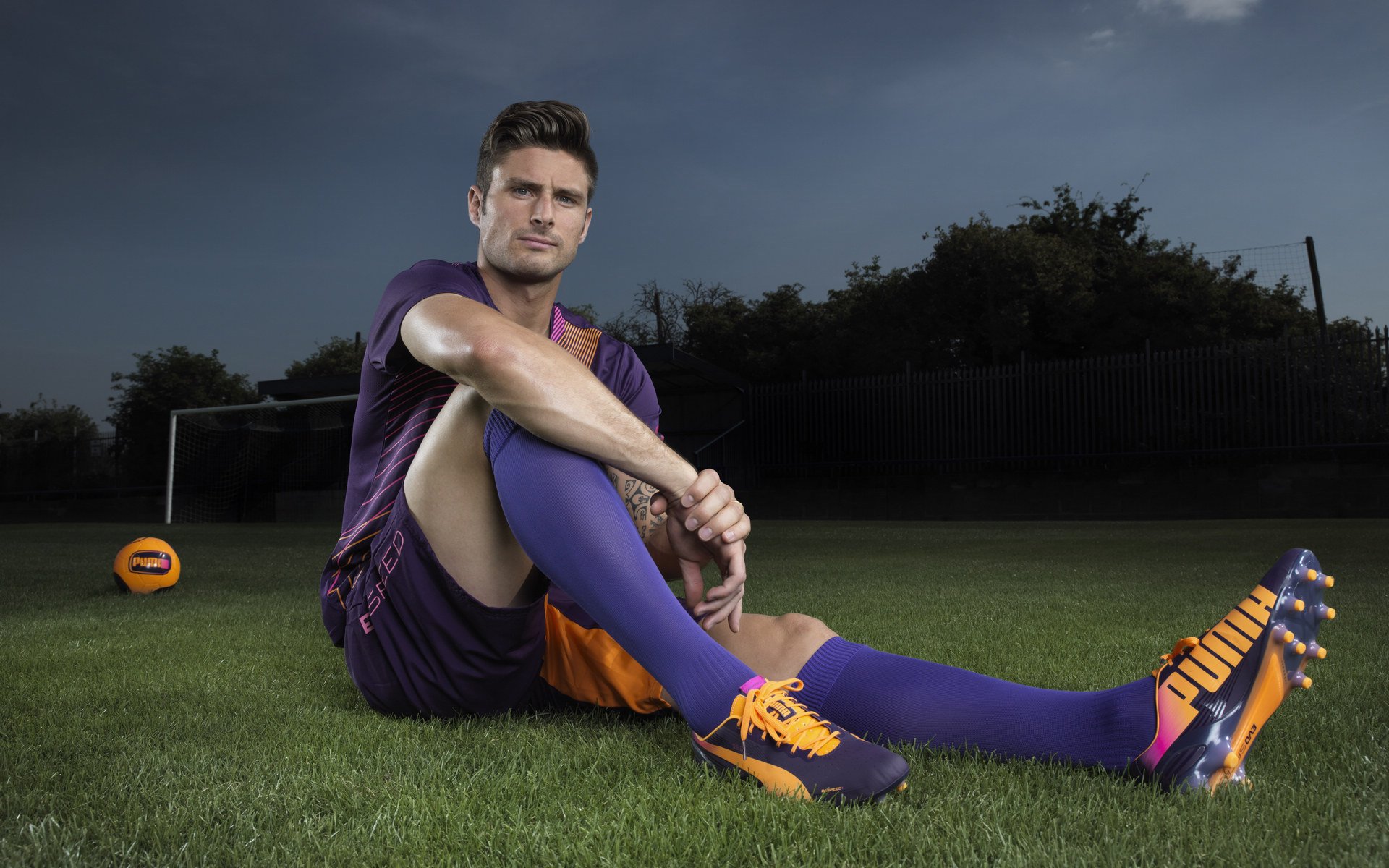 霍勒迪贡献制胜表现，爵士战术压制广东队，一场被精心设计的胜利